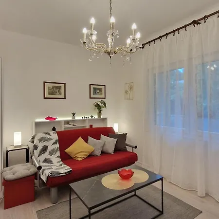 Apartment Godena