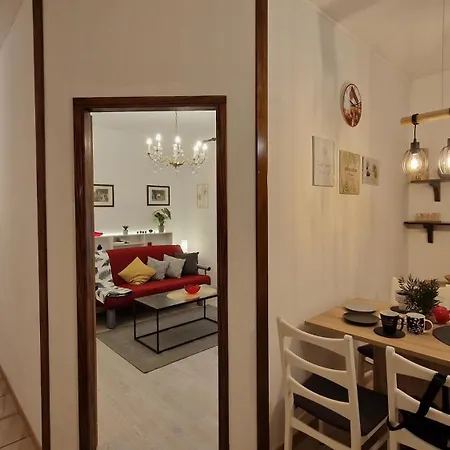 Apartment Godena *