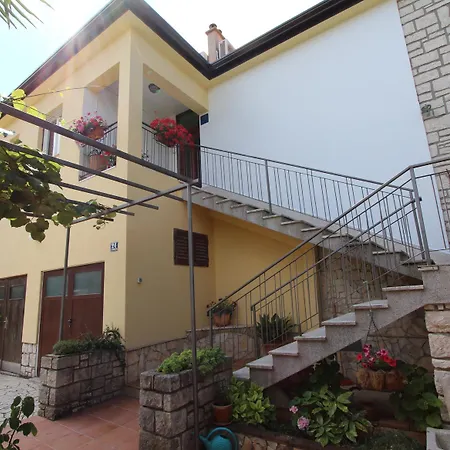 Godena Apartmán *
