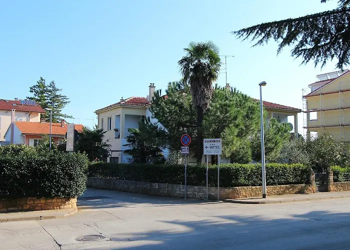 Godena